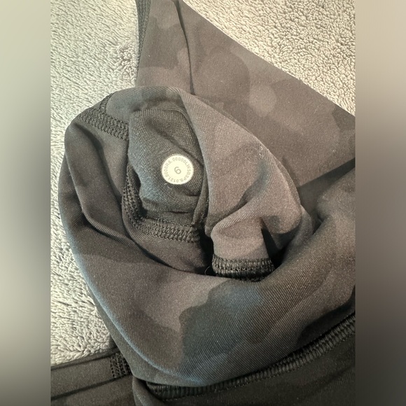 Lululemon leggings - Picture 2 of 3